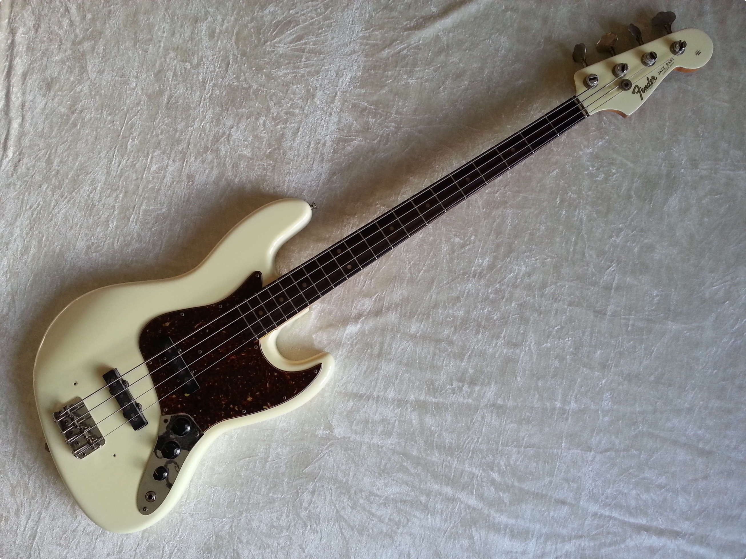 Fender Jazz Bass 1965 Olympic White Bass For Sale Cotswold Bass Guitars