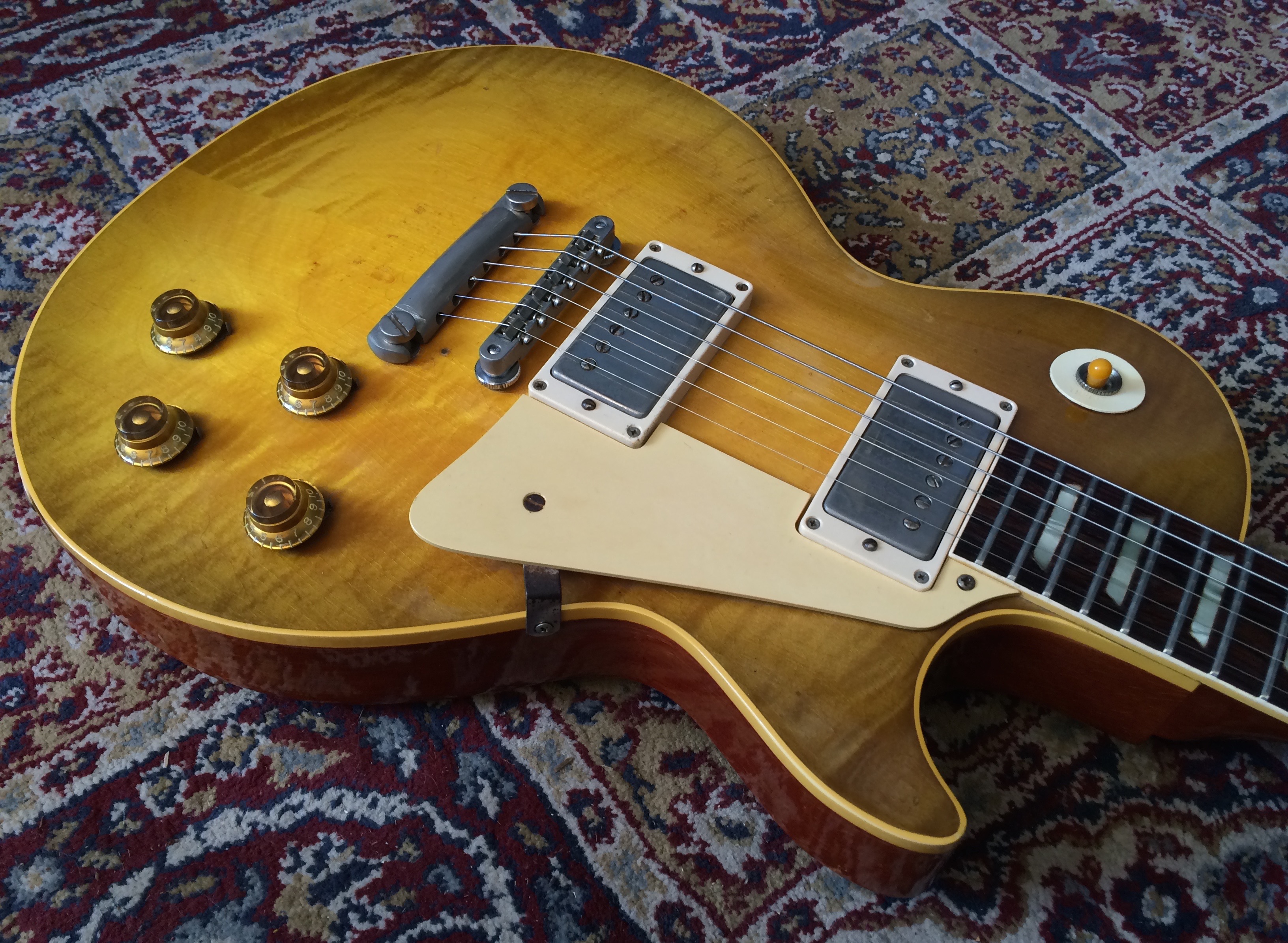 Gibson LES PAUL STANDARD 1959 SUNBURST Guitar For Sale Richard Henry ...