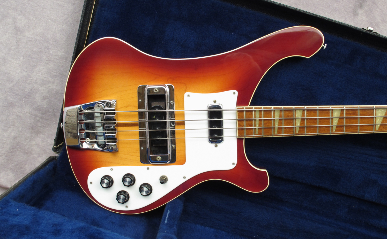 Rickenbacker 4001 1980 Fireglo Bass For Sale Andy Baxter Bass And Guitars Ltd