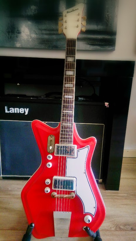 1964 airline guitar