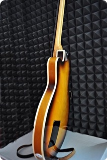 Defil Orlik 1982 Tobacco Sunburst