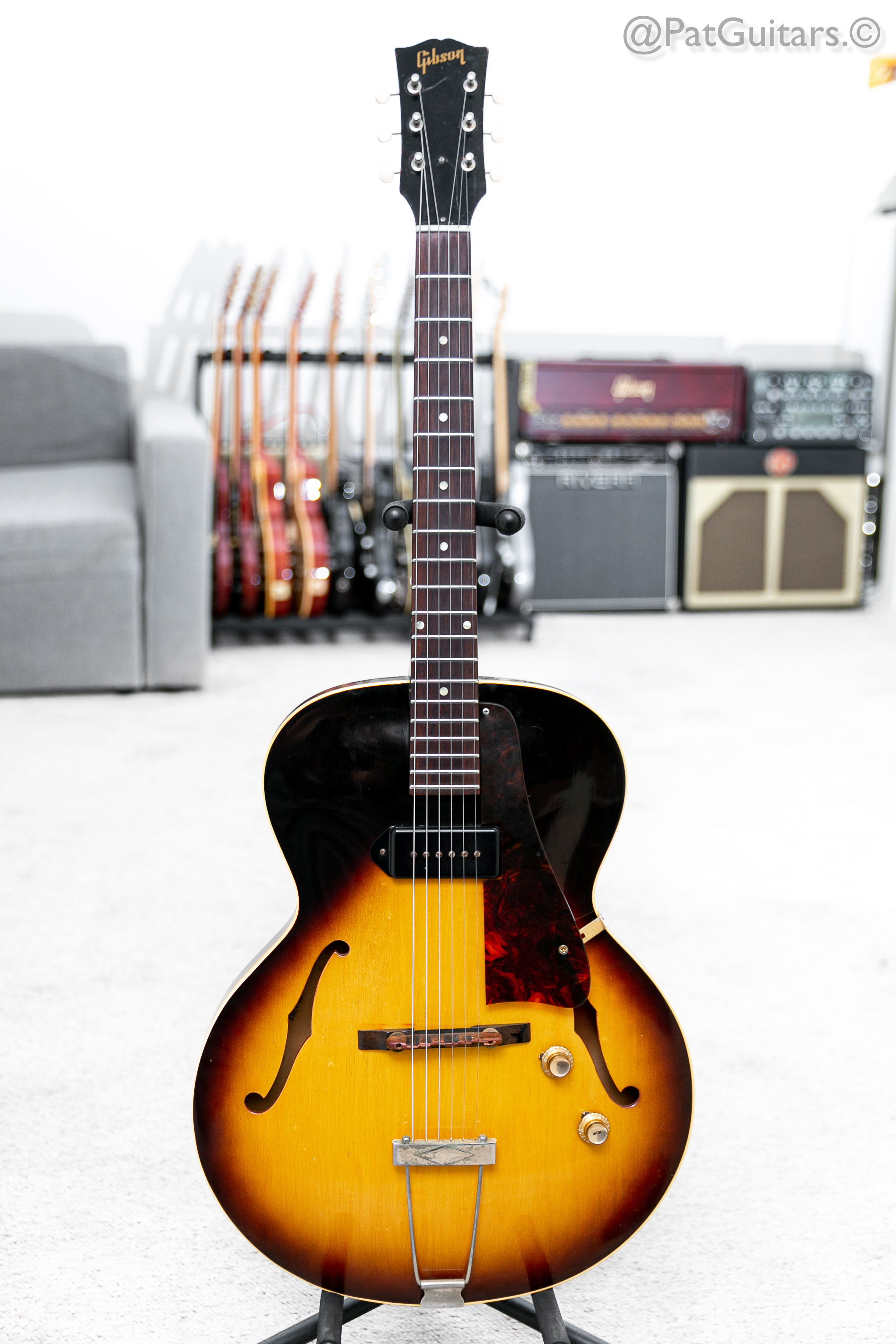 Gibson ES 125T In Sunburst. Slim Body Vintage Archtop Guitar. 1963 ...