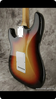 Fender Stratocaster  1966 3 Tone Sunburst