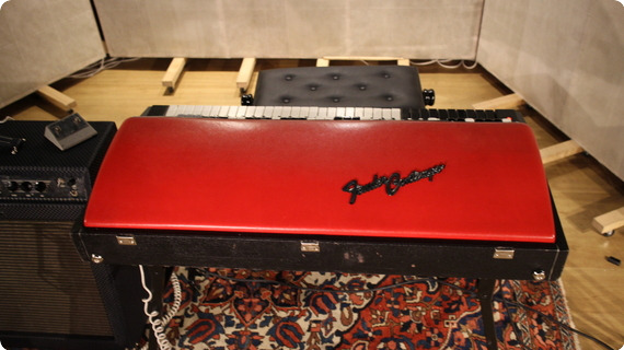 Fender Contempo 1967 Red