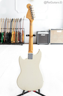 Fender Musicmaster Ii In Olympic White 6.2lbs. 23 Short Scale 1966