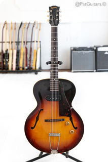 Gibson  Es 125t In Sunburst. Thin Body 1959