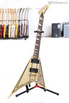 Jackson Pro Series RR5 Rhoads MIJ Ivory With Black Pinstripes 7.2 Lbs 2006