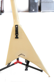 Jackson Pro Series Rr5 Rhoads Mij Ivory With Black Pinstripes 7.2 Lbs 2006