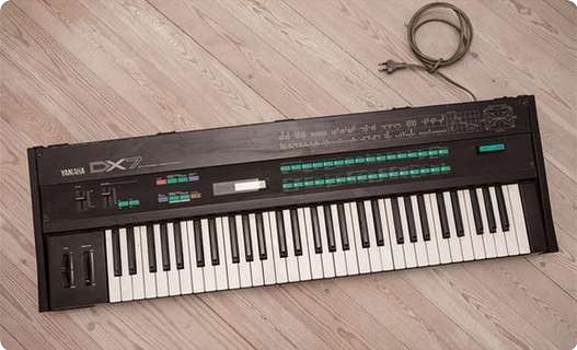 Yamaha Dx7  1980