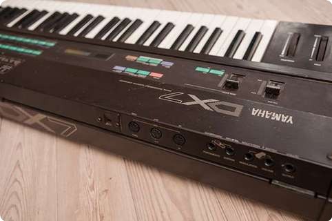 Yamaha Dx7  1980