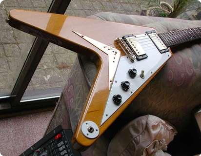 Gibson Flying V Heritage Korina 1982 Natural