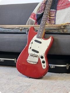 Fender Mustang 1966 Dakota Red