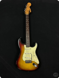 Fender Stratocaster 1972 Three Tone Sunburst