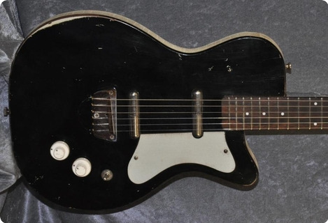 Danelectro U2 1958 Black