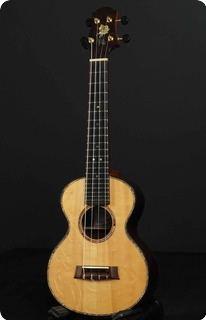 Water Road Concert Ukulele (rose) German Spruce / Jacaranda 2012 Natural