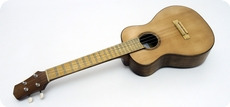 Stoll Guitars-Tamino Tenor Ukulele Local Wood -2023