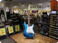 Fender-Stratocaster-2004-Lake Placid Blue