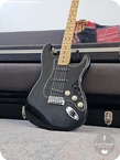 Fender-Stratocaster-1976-Black