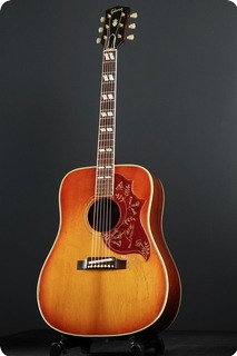 Gibson Hummingbird 1962 Cherry Sunburst