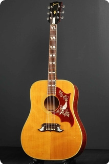 Gibson Dove 1969 Natural