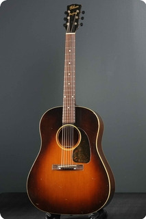 Gibson J 45 Banner 1944 Sunburst