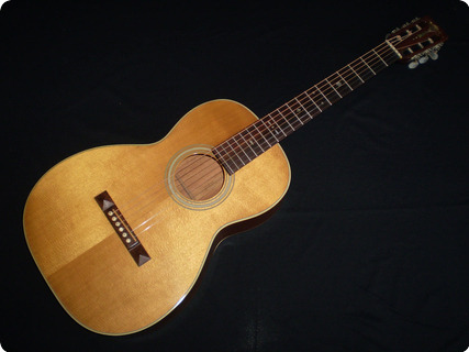 Martin Custom 0 16ny 1993 Natural