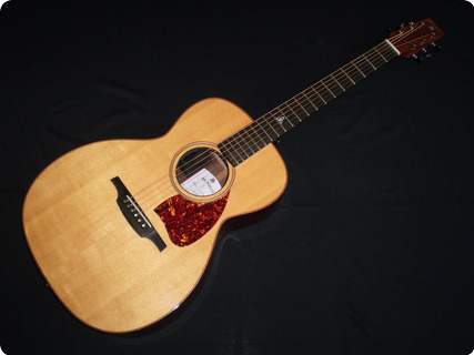 Mcnally S Spruce / Rosewood 2022 Natural