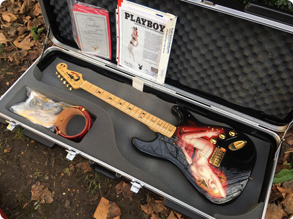 Fender Custom Shop Playboy 40th Anniversary Stratocaster 1994 Hand Painted By Pamelina