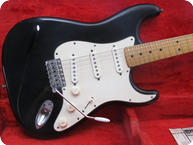 Fender-Stratocaster -1974-Black