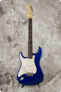 Fender Stratocaster Sapphire Blue Transparent