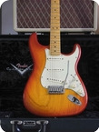 Fender-Custom Shop Custom Deluxe Stratocaster-2010-Sunburst