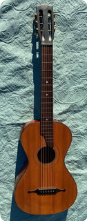 Parlor Romantic Guitar 1900 Natural Mahogany