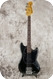 Fender -  Mustang 1976 Black