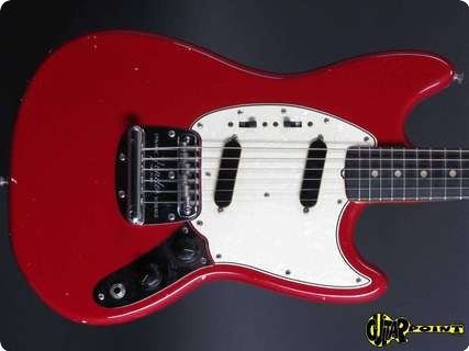 Fender Mustang 1965 Dakota Red