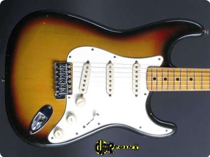 Fender Stratocaster 1975 3 Tone Sunburst