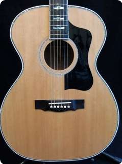 Guild Custom Shop Acoustic Blonde