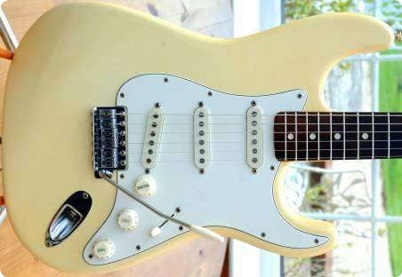 Fender Stratocaster 1973 Olympic White