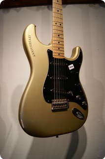 Fender Anniversary 1979 Silver