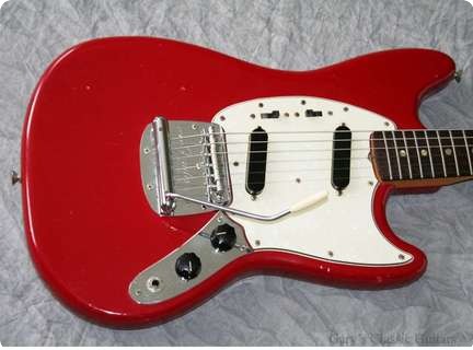 Fender Mustang 1966 Red