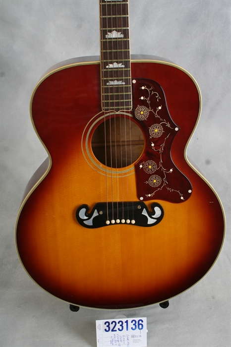 Gibson J 200 Acoustic Guitar 1970 Guitar For Sale Mandolin Brothers