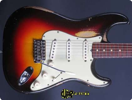 Fender Stratocaster 1961 3 Tone Sunburst