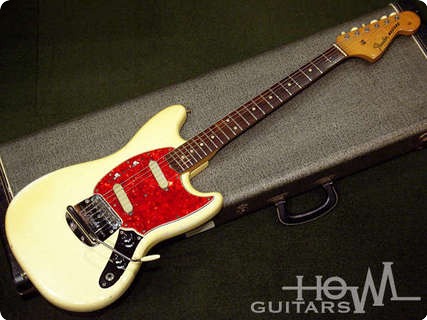 Fender Mustang 1965 White / Brazilian Rose