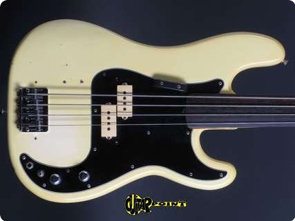 Fender Precision P Bass 1978 Olympic White