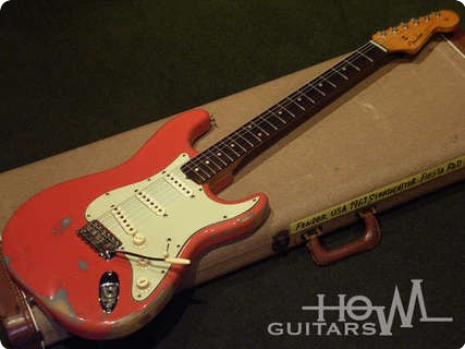 1961 fender stratocaster fiesta red