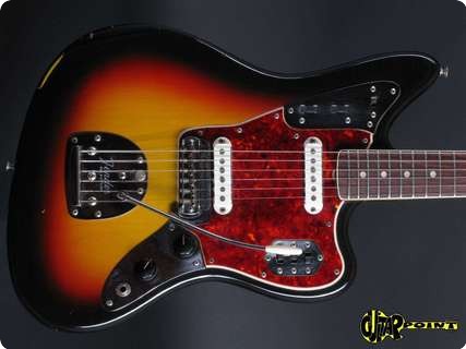 Fender Jaguar 1966 3 Tone Sunburst