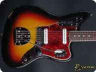 Fender Jaguar 1966 3 tone Sunburst