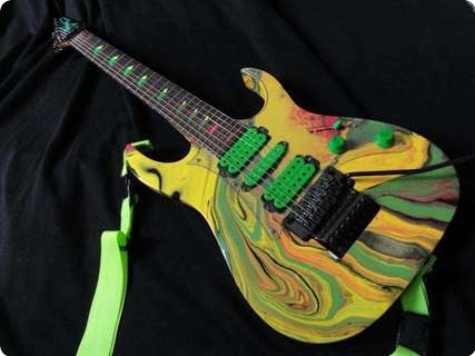 Ibanez Uv77mc Swirl 7 String 1990 Multicolor