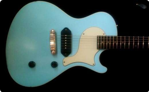 Gamble Guitars Rockfire Junior 2013 Sonic Blue