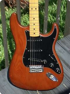 Fender Stratocaster 1977 See Thru Walnut