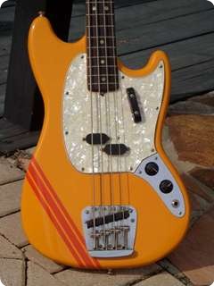 Fender Mustang Bass 1972 Orange Finish